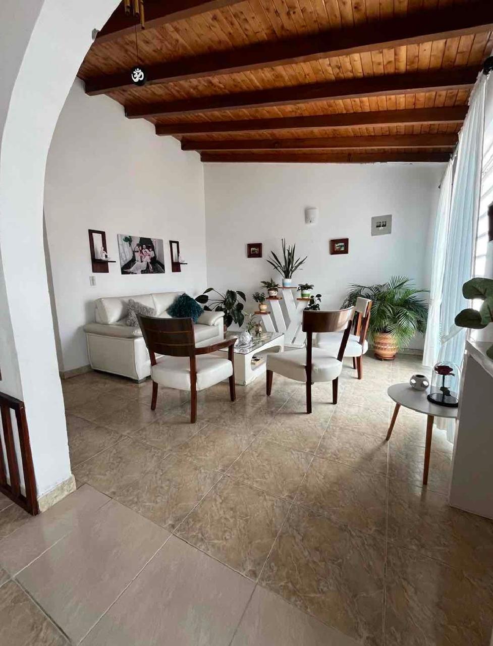 venta de casa en Tuluá valle barrio Sajonia Bifamiliar