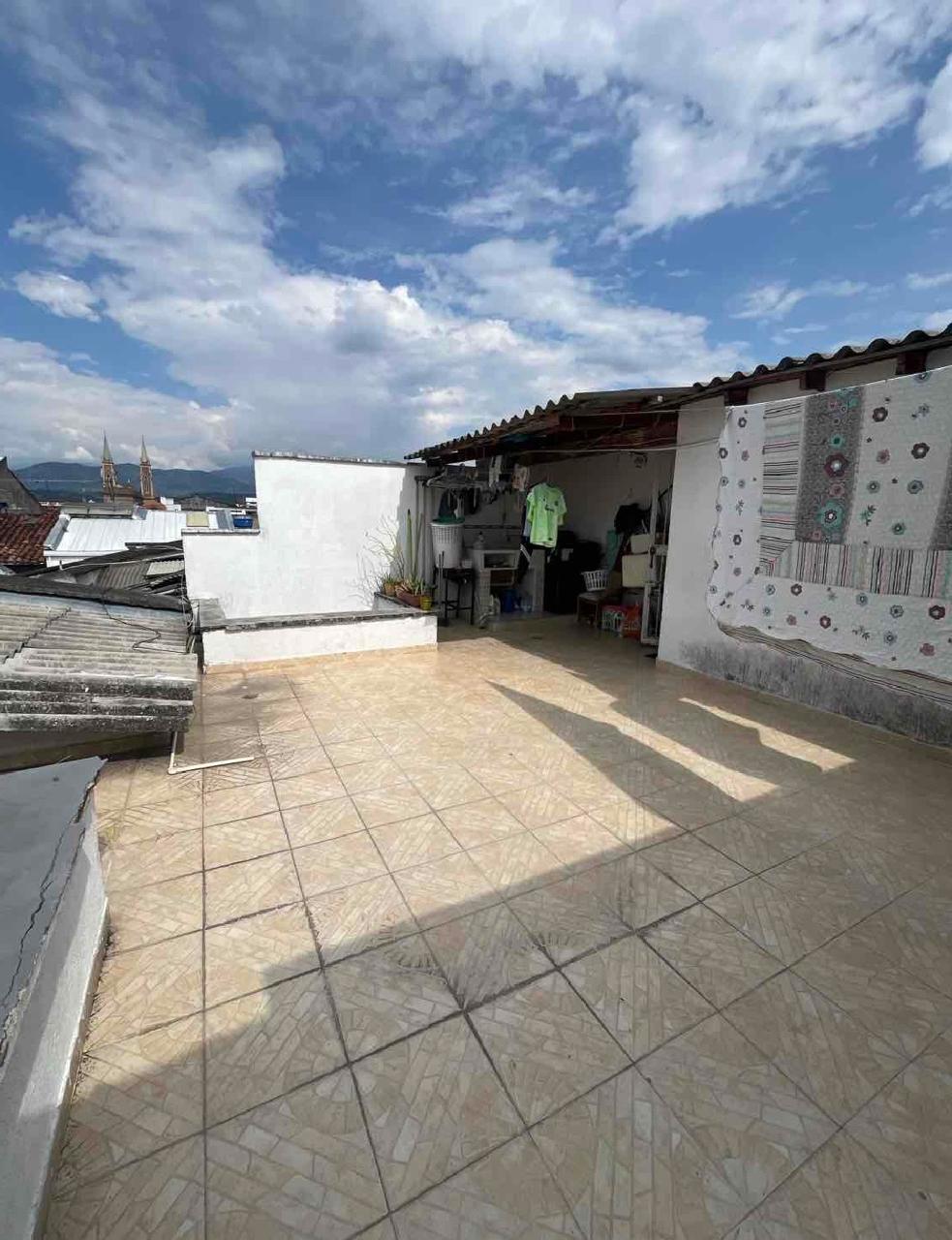venta de casa en Tuluá valle barrio Sajonia Bifamiliar - Imagen 18