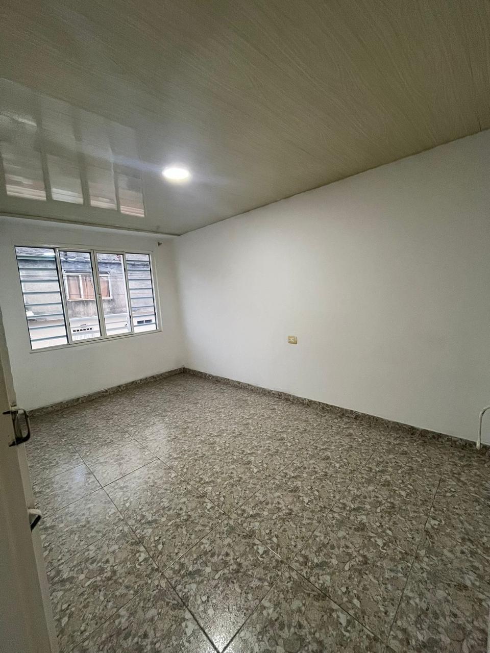 CASA ESQUINERA CON LOCALES COMERCIALES EN VENTA – BARRIO LAS AMÉRICAS, TULUÁ - Imagen 3
