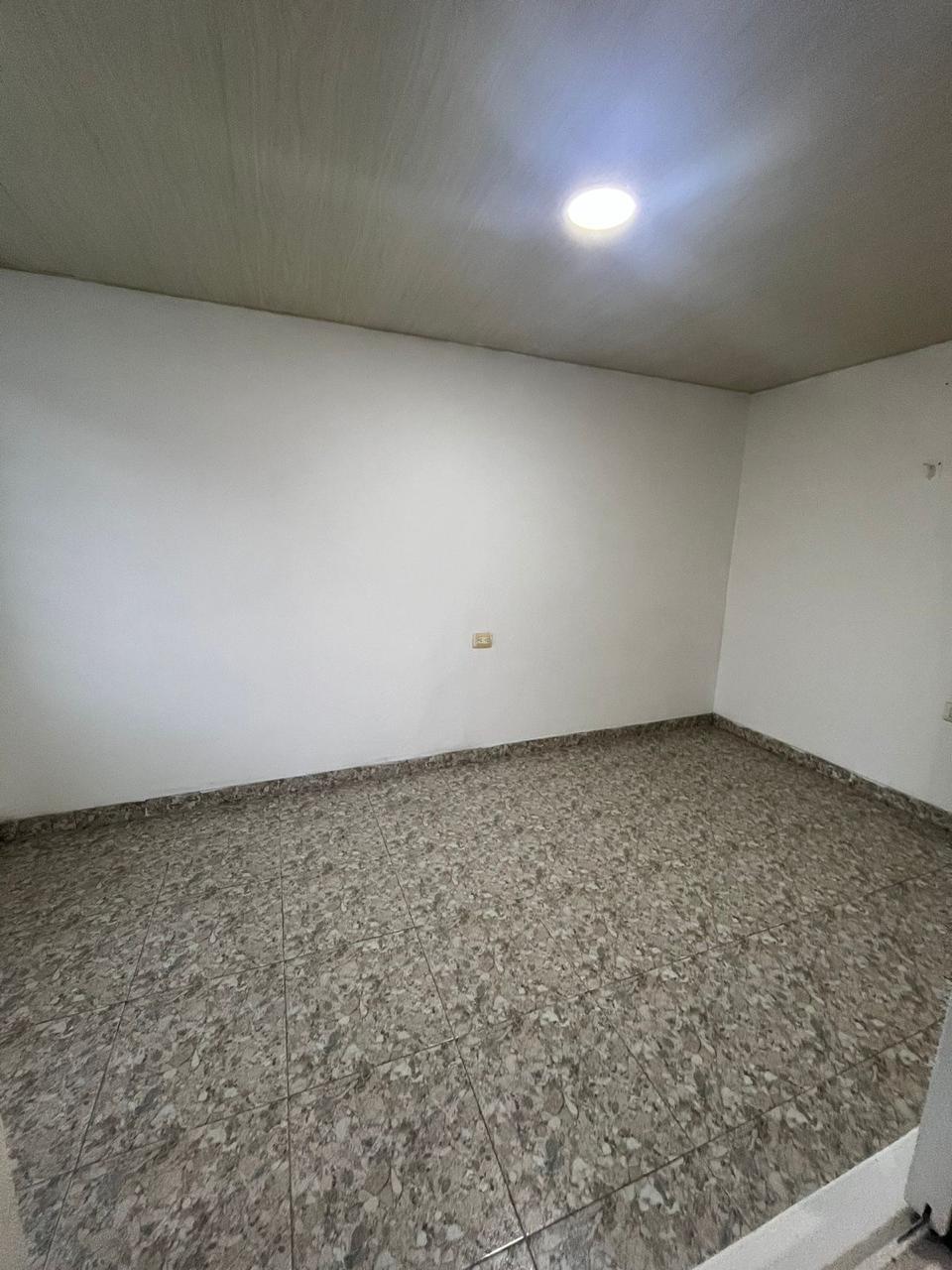 CASA ESQUINERA CON LOCALES COMERCIALES EN VENTA – BARRIO LAS AMÉRICAS, TULUÁ - Imagen 14