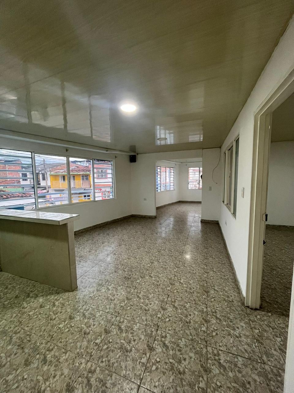 CASA ESQUINERA CON LOCALES COMERCIALES EN VENTA – BARRIO LAS AMÉRICAS, TULUÁ - Imagen 20