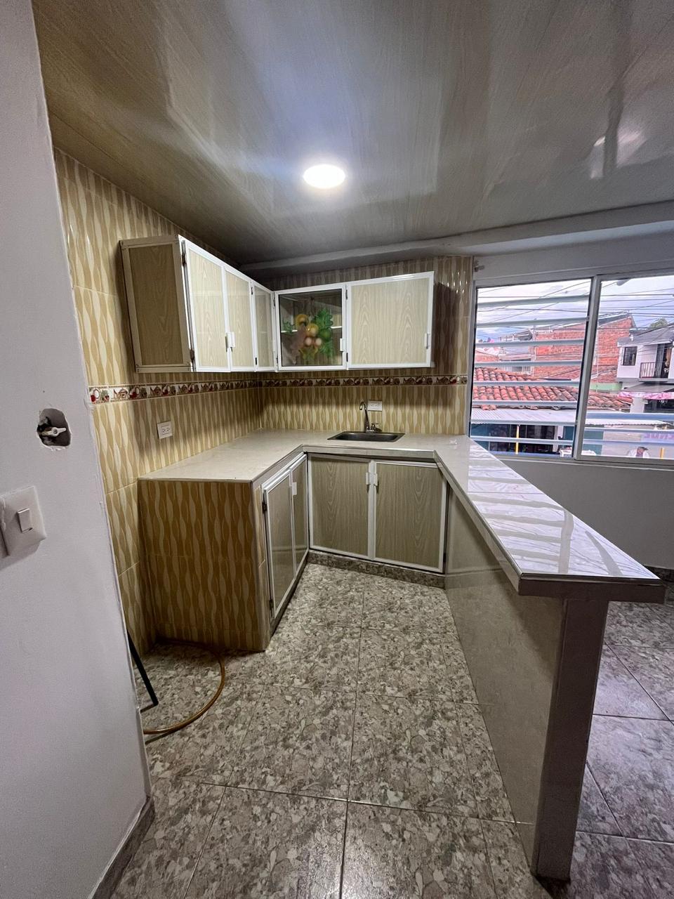 CASA ESQUINERA CON LOCALES COMERCIALES EN VENTA – BARRIO LAS AMÉRICAS, TULUÁ - Imagen 29