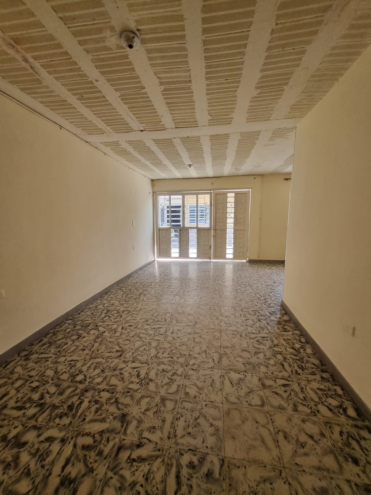 Alquiler de casa en el barrio Farfan - Imagen 2