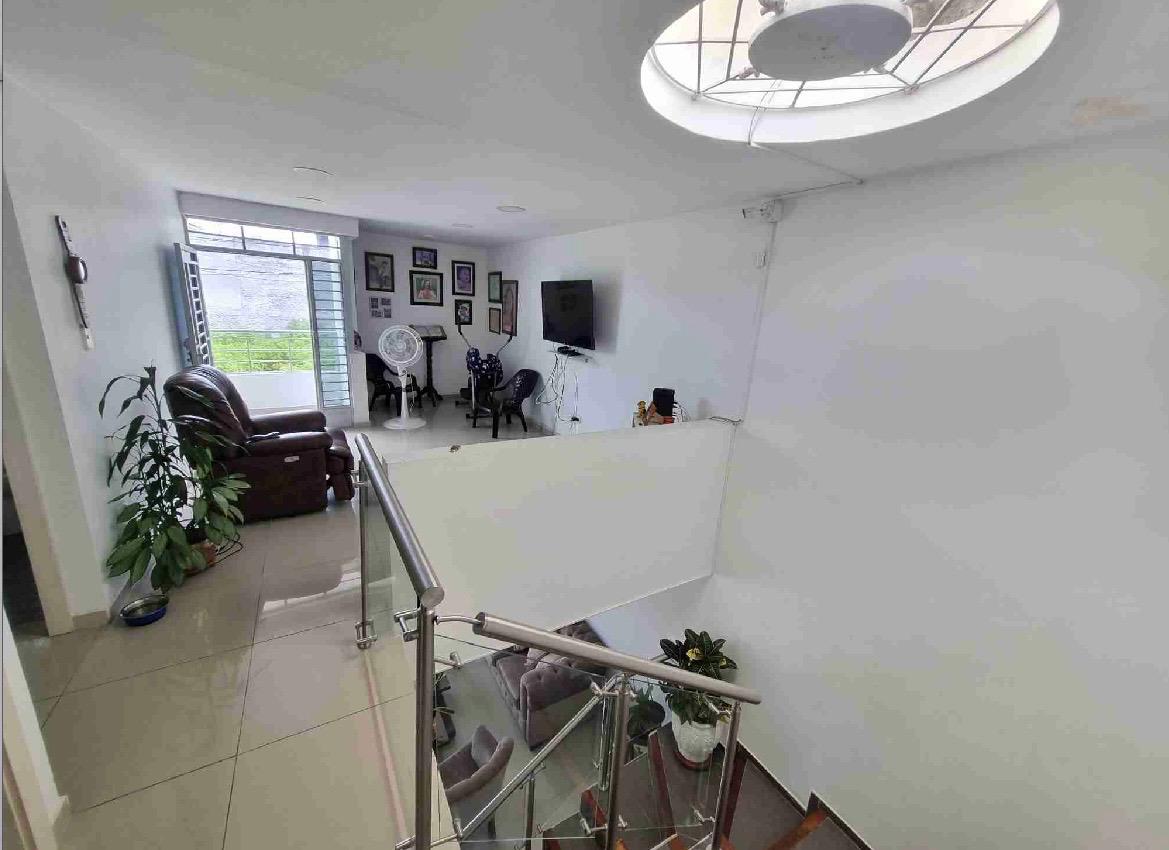 Venta de casa en Tuluá barrio Nuevo Alvernia - Imagen 2