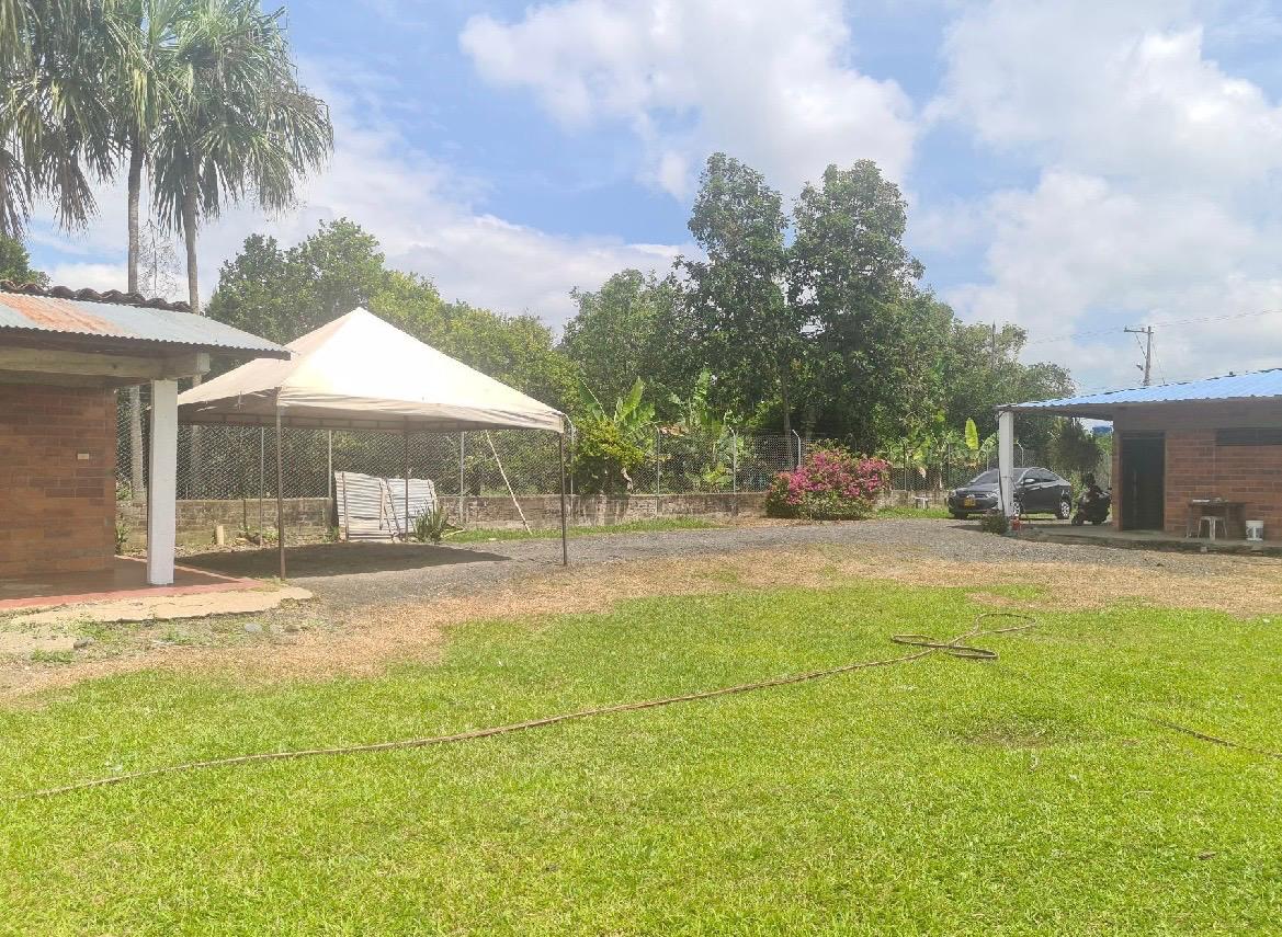 Venta de finca en Andalucia Valle Zabaletas AREA 8.579 Mt²